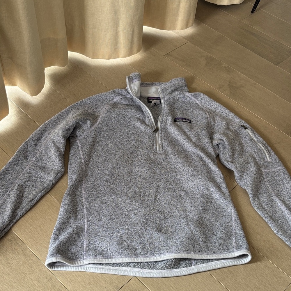 Patagonia Light Gray Half-Zip Fleece Pullover